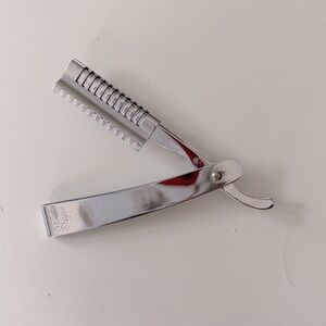 Vintage hair razor cutting pin